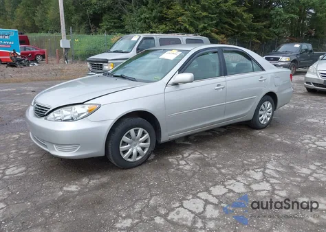 2006 Toyota Camry Le z USA, uszkodzony, nr VIN 4T1BE32K96U703619